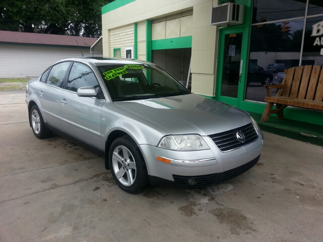 Volkswagen Passat 2004 photo 3