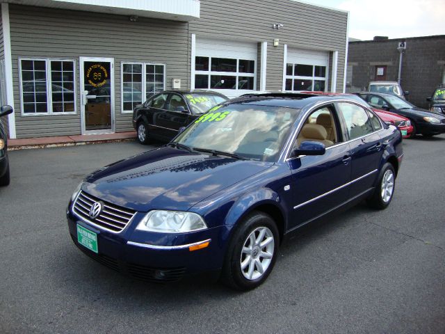 Volkswagen Passat 2004 photo 6