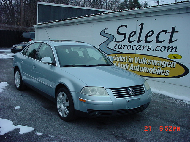 Volkswagen Passat 2004 photo 2