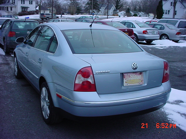 Volkswagen Passat 2004 photo 5