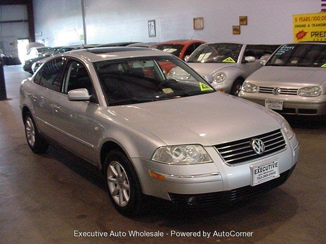 Volkswagen Passat 2004 photo 3