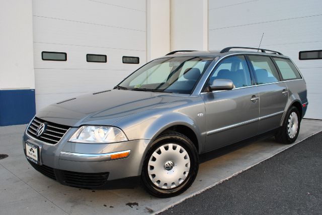 Volkswagen Passat 2004 photo 30