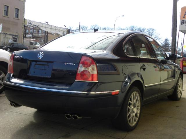 Volkswagen Passat 2004 photo 3