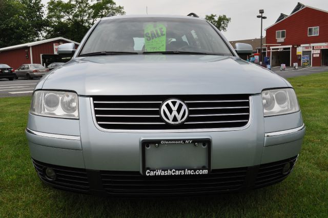 Volkswagen Passat 2004 photo 4