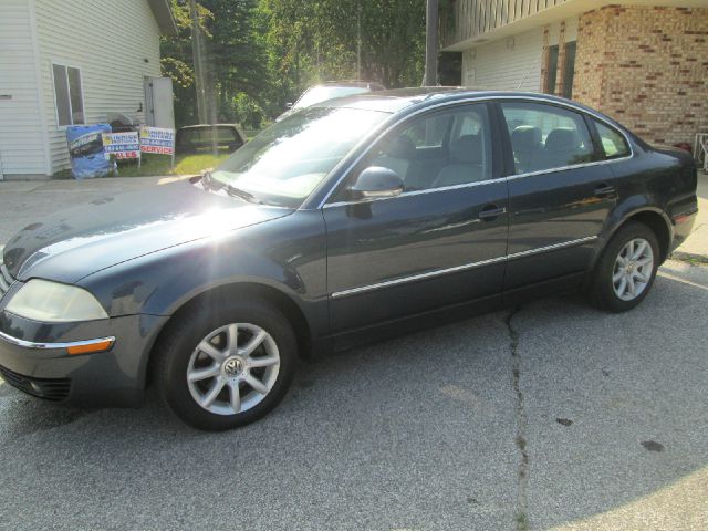 Volkswagen Passat 2004 photo 4