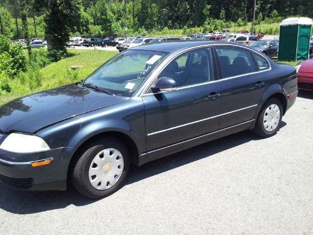 Volkswagen Passat 2004 photo 4