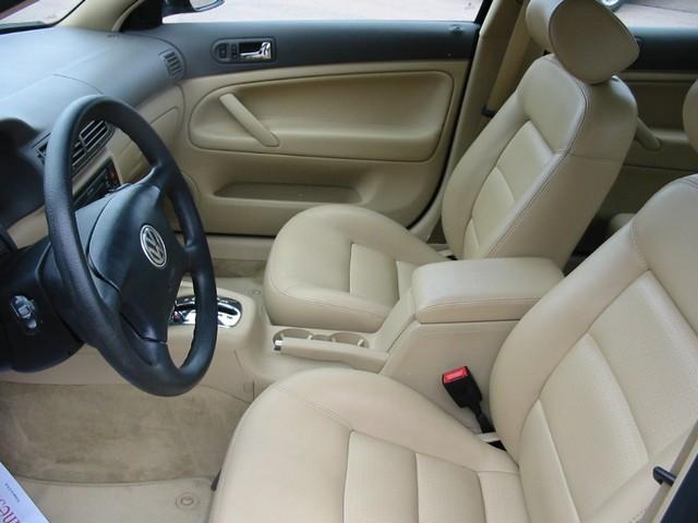 Volkswagen Passat 2004 photo 1