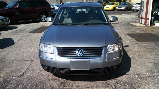 Volkswagen Passat 2004 photo 4