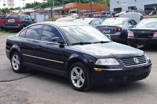 Volkswagen Passat 2004 photo 27