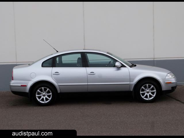 Volkswagen Passat 2004 photo 5