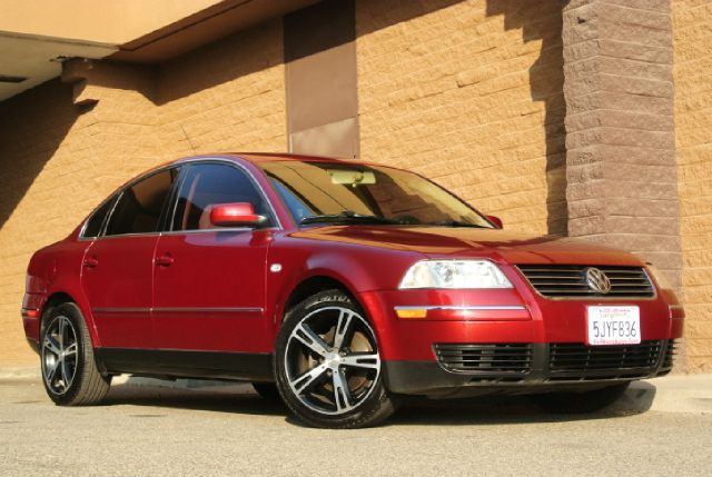 Volkswagen Passat 2004 photo 3