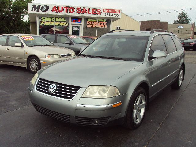 Volkswagen Passat 2004 photo 25