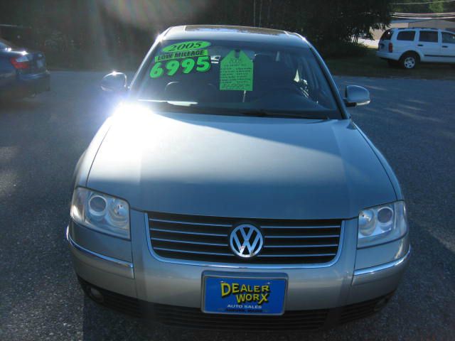 Volkswagen Passat 2005 photo 4