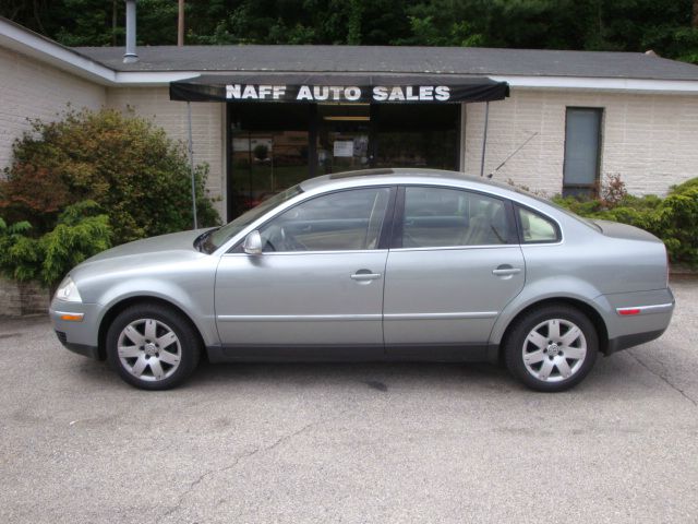 Volkswagen Passat 2005 photo 3