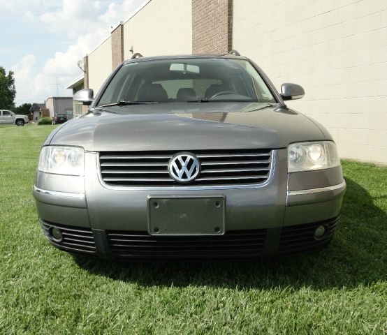 Volkswagen Passat 2005 photo 6