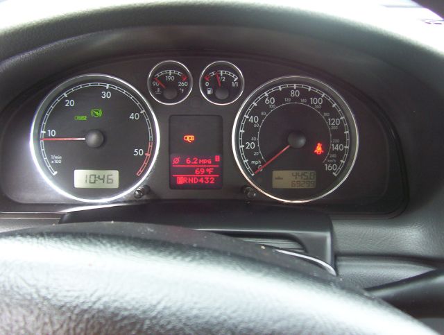 Volkswagen Passat 2005 photo 1