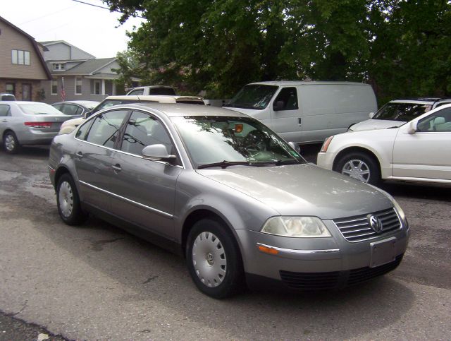 Volkswagen Passat 2005 photo 3