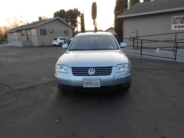 Volkswagen Passat 2005 photo 3