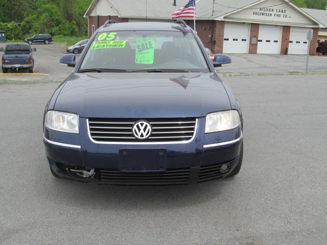 Volkswagen Passat 2005 photo 5