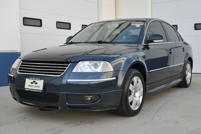 Volkswagen Passat 2005 photo 21