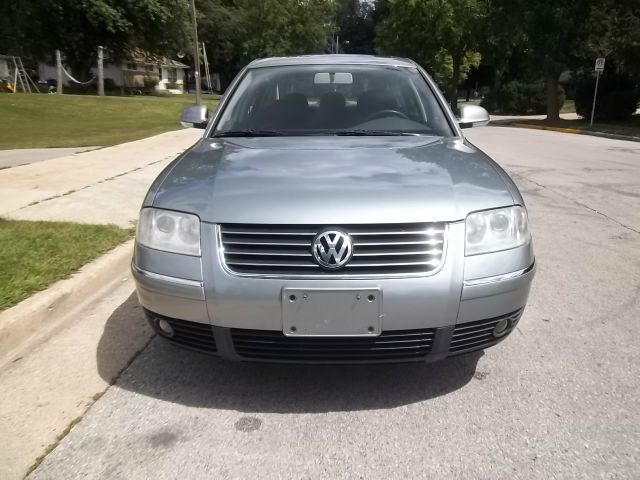 Volkswagen Passat 2005 photo 3