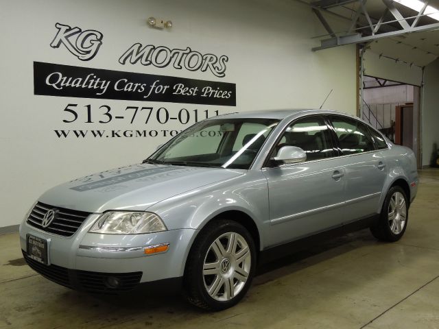 Volkswagen Passat 2005 photo 23