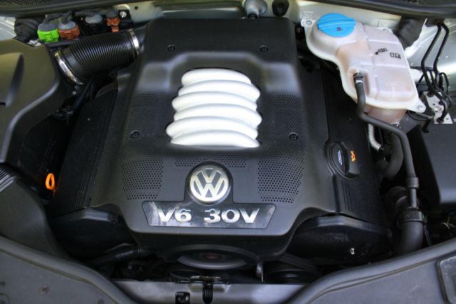 Volkswagen Passat 2005 photo 5