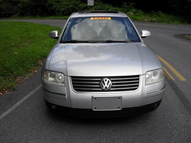 Volkswagen Passat 2005 photo 2