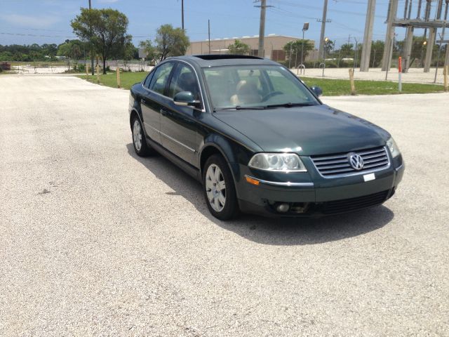 Volkswagen Passat 2005 photo 1