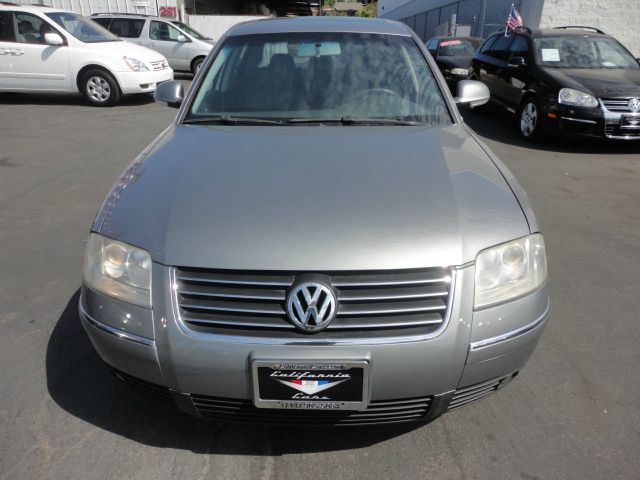 Volkswagen Passat 2005 photo 4