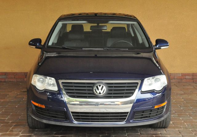 Volkswagen Passat 2006 photo 11