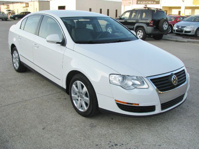 Volkswagen Passat 2006 photo 2