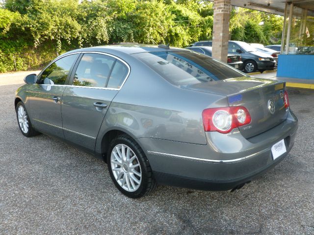 Volkswagen Passat 2006 photo 22