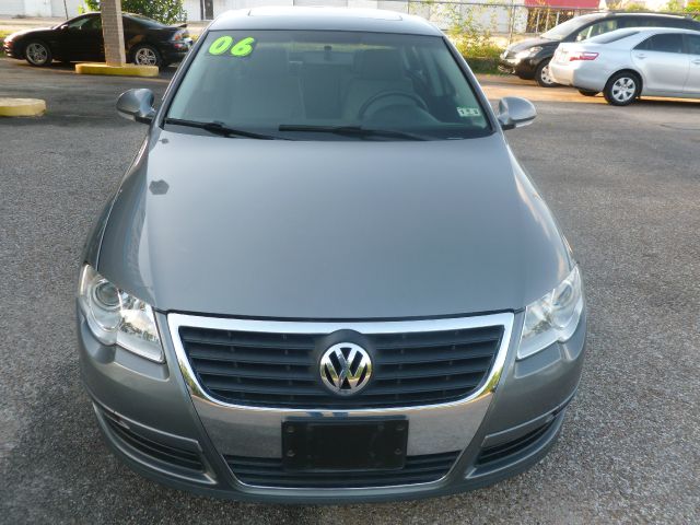 Volkswagen Passat 2006 photo 25