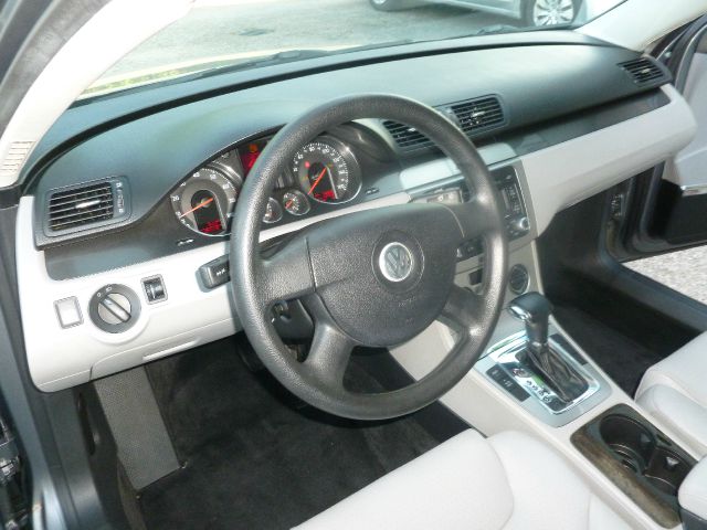 Volkswagen Passat 2006 photo 29