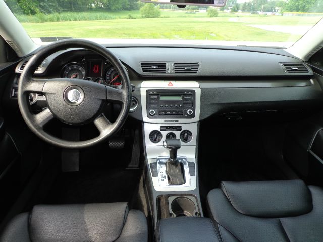 Volkswagen Passat 2006 photo 4