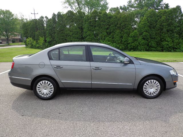 Volkswagen Passat 2006 photo 8