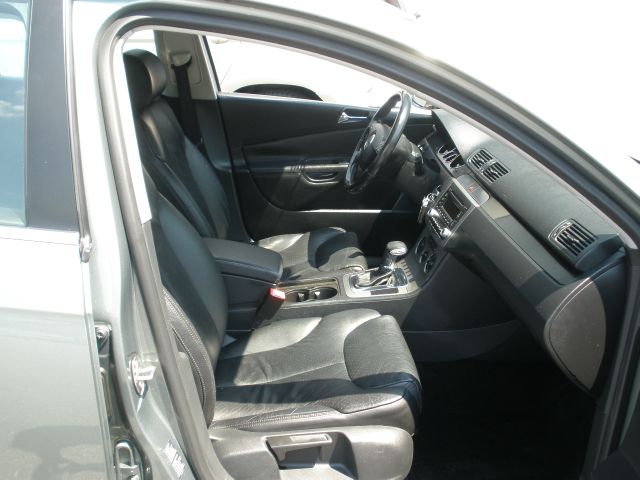 Volkswagen Passat 2006 photo 1