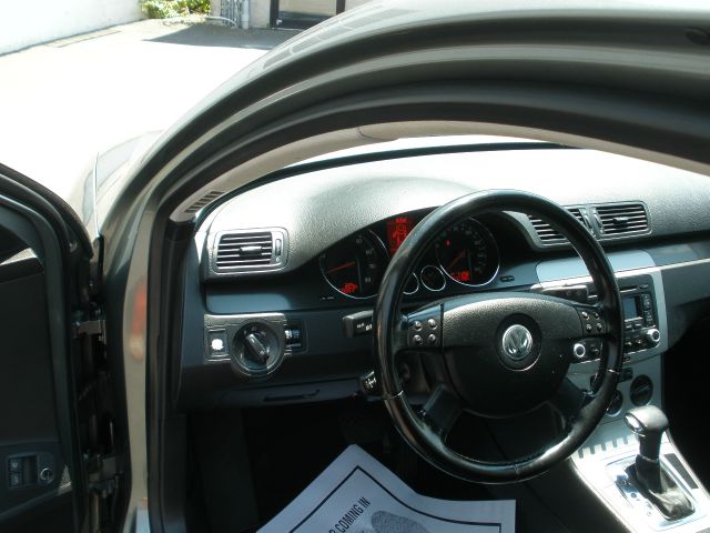 Volkswagen Passat 2006 photo 4