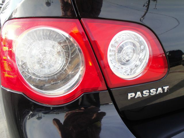 Volkswagen Passat 2006 photo 1