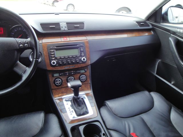 Volkswagen Passat 2006 photo 15