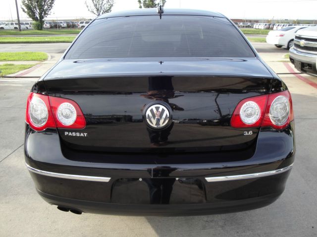 Volkswagen Passat 2006 photo 20