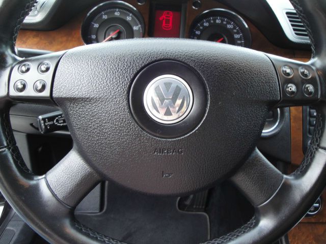 Volkswagen Passat 2006 photo 3