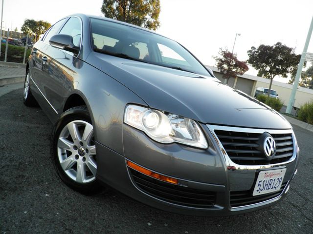 Volkswagen Passat 2006 photo 4