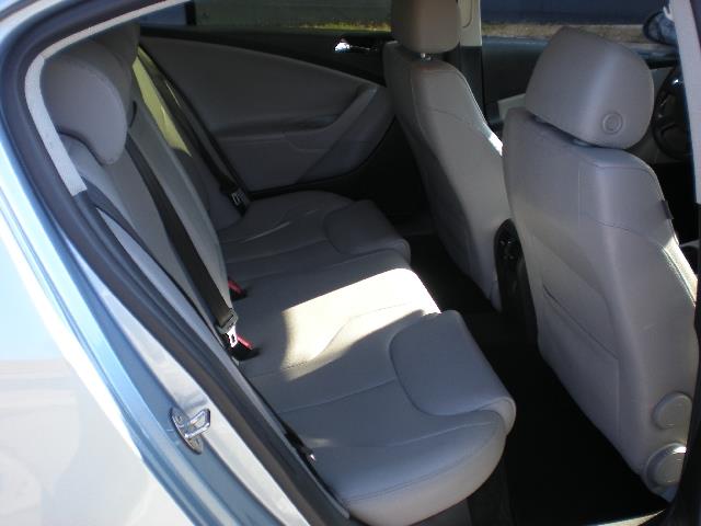 Volkswagen Passat 2006 photo 1