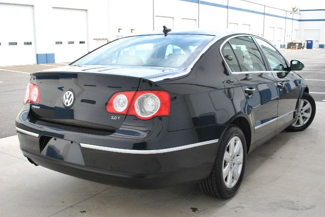 Volkswagen Passat 2006 photo 1