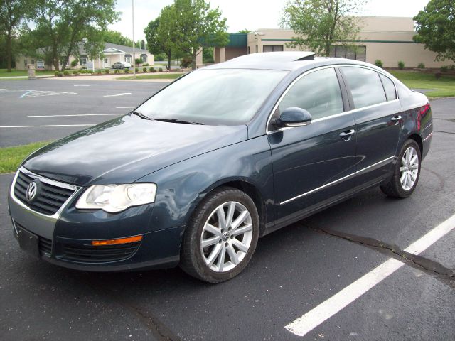 Volkswagen Passat 2006 photo 2