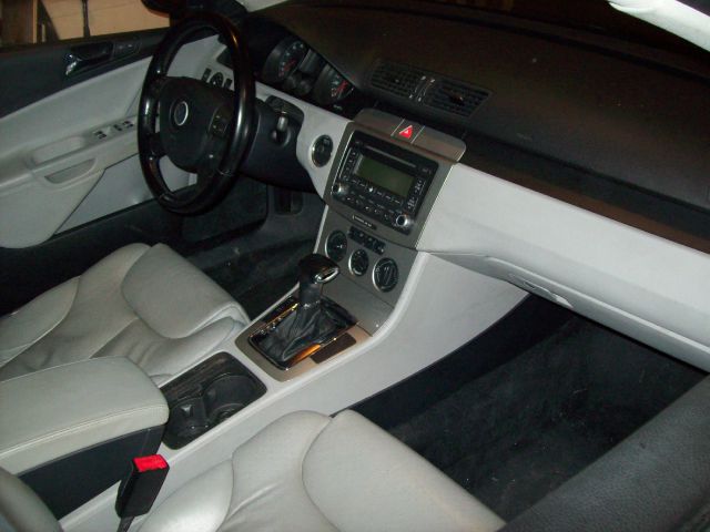 Volkswagen Passat 2006 photo 6