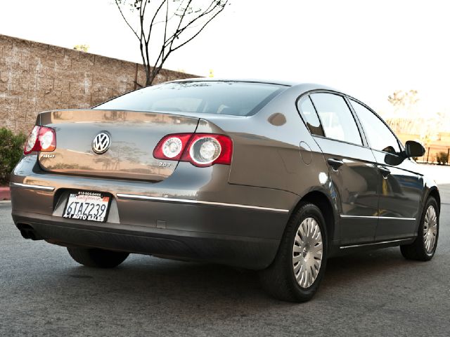 Volkswagen Passat 2006 photo 4