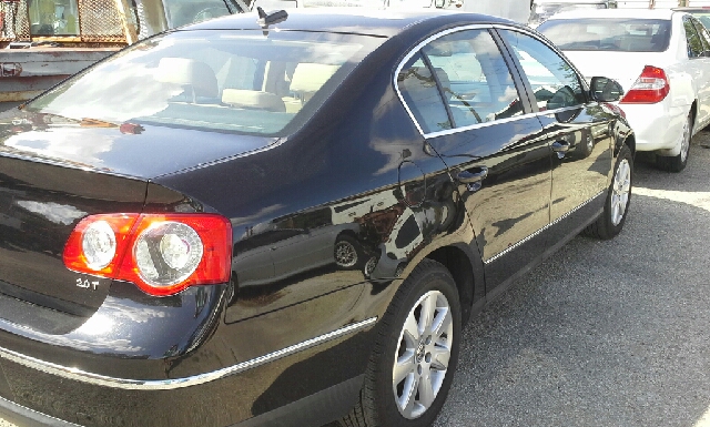 Volkswagen Passat 2006 photo 1